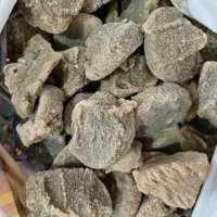 کشک(قروت محلی گوسفندی)و بادام