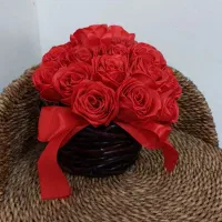 سبد با ۲۰ گل رز ربانی