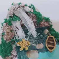 آبشار و دریا درترازیوم و ظروف شیشه ای