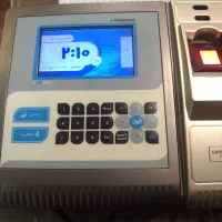 دستگاه حضور و غیاب