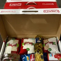 برنج روغن. رب و حبوبات قند شکر چای