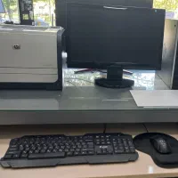 کامپیوتر رو میزی
