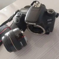 دوربین عکاسی و فیلمبرداری کنان 77D بسیار تمیز