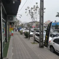 مغازه ۲۱ بر اصلی خیابان شهدا