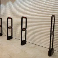 تگ کیف دزدگیر کفش گیت ارایشی و کتاب لباس گیت پوشاک|فروشگاه و مغازه|قم, زنبیل آباد|دیوار