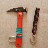 چکش رول کوبی و میخ سنگنوردی