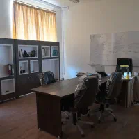 میز کنفرانسی