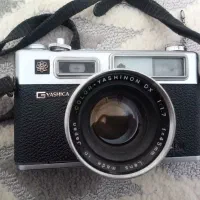 دوربین یاشیکا قدیمی کاملا سالم