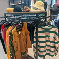 رگال وویترین لباس فروشی زنانه|فروشگاه و مغازه|گرگان, |دیوار