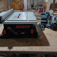 اره رومیزی و اره فارسی بر بوش آلمان|ماشینآلات صنعتی|بهار, |دیوار