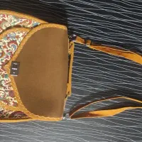 کیف و کفش|کیف، کفش، کمربند|کرج, ساسانی (قلمستان)|دیوار