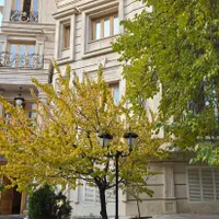 فرمانیه ویلا کلنگی 350متربر14 با 450متربنا دوبلکس