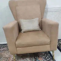 سرویس مبل ۷ نفره پایه استیل به همراه میز و عسلی|مبلمان خانگی و میز عسلی|بهارستان, |دیوار