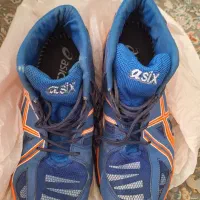 کفش والیبال|ورزش‌های توپی|ری, حمزه‌آباد|دیوار