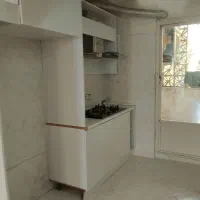 آپارتمان ۸۳ متری شهرک شهید باقری تمیز