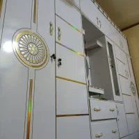 کمد نو هستش