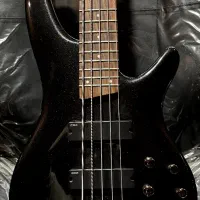 bass Ibanez sr305 تمیز و سالم|گیتار، بیس، امپلیفایر|اراک, |دیوار