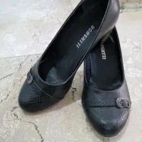 کفش مجلسی چرم سایز ۳۷ کاملا نو