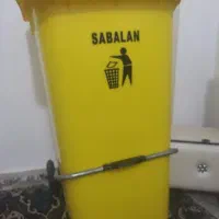 سطح زباله پدال دار