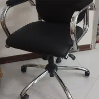 صندلی کارمندی و تحصیلی