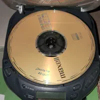 دیسک من سونی قدیمی|کلکسیون اشیاء عتیقه|اندیشه, اندیشه فاز ۱|دیوار