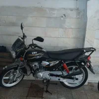 موتورسیکلت hlx