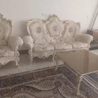 فروش مبل کلاسیک و آینه کنسول