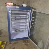 دستگاه جوجه کشی بلدرچین دماوند ۶۸۰ عددی