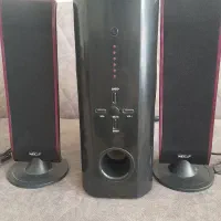 اسپیکر سه تیکه