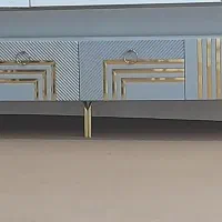 آینه و کنسول و میزتی وی