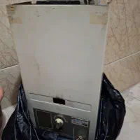 ابگرم کن دیواری