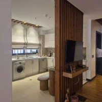 بالای میدان کاج ۱۶۷متر سه خواب بی نظیر