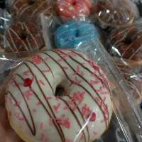 دونات تازه و خوشمزه|خوردنی و آشامیدنی|بندرعباس, |دیوار