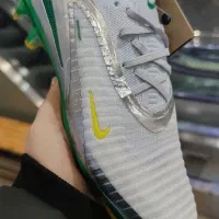 کفش فوتبالی phantom 6