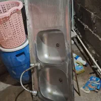 سینگ رو کار و شیر اب