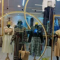 فروشنده حرفه ای لباس زنانه
