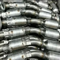 استاد کار /همکار / اگزوز ساز / تعمیر اگزوز / اگزوز