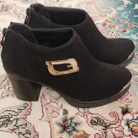 نیم بوت|کیف، کفش، کمربند|اهر, |دیوار