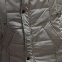 کاپشن|کفش و لباس بچه|رشت, نخودچر|دیوار