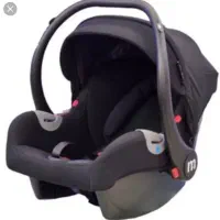 تخت بغل مادر و چند وسیله