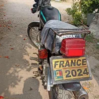 موتور هوندا ۱۲۵ مشکی|موتورسیکلت|لشت نشا, |دیوار