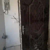 درب آپارتمان در حد نو با چهار چوب|مصالح و تجهیزات ساختمان|اسفراین, |دیوار
