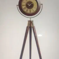 ساعت سه پایه شیک