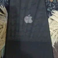 آیفون SE 2020 تمیز و سالم قیمت مناسب فروش فوری