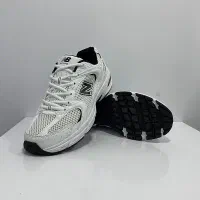 اسکیچرز هوکا آسیکس آدیداس