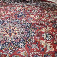 فرش تمیز ومرتب شسته  شده