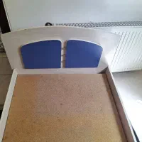 تخت خواب نوجوان