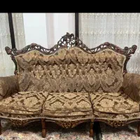 مبلمان و میز عسلی