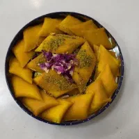 ب یک گل کن ماهر مخصوص ب لقمه ای ولو کردن نیازمندیم