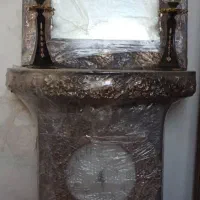 میز آینه و شمعدان
